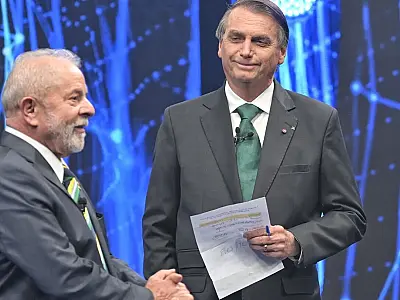 Lula defende fim do preconceito entre esquerda e direita em vídeo na praia