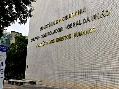 Ministério dos Direitos Humanos prepara anistia a filhos de Herzog