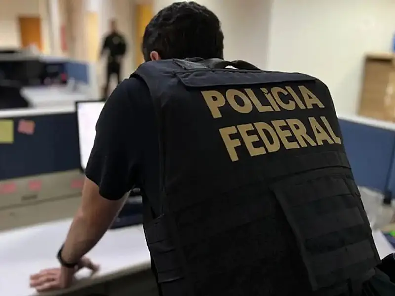 Polícia Federal intensificou ações de captura e prendeu mais de 14 mil foragidos da Justiça em 2025.
