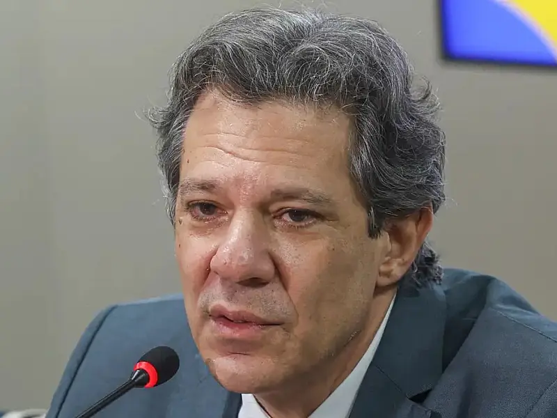 Fernando Haddad fala sobre proposta de ampliar fiscalização do Banco Central sobre fundos de investimento.