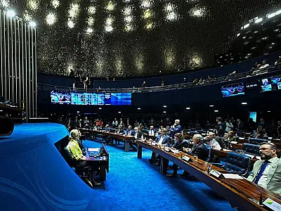 Plenário deve votar projetos sobre tributação, pesquisa e execução fiscal
