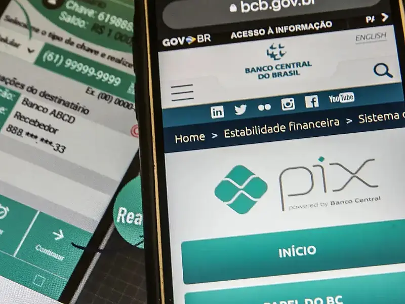 Jovem recebe Pix de R$ 200 mil por engano e devolve valor integralmente