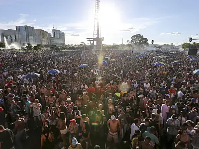 Carnaval 2026 no DF: 73 blocos animam domingo 15 com opções para todos os públicos