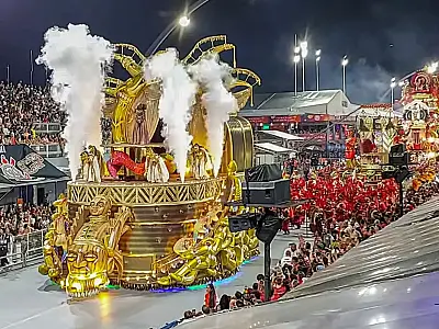 Mocidade Alegre conquista 13º título no Carnaval de São Paulo
