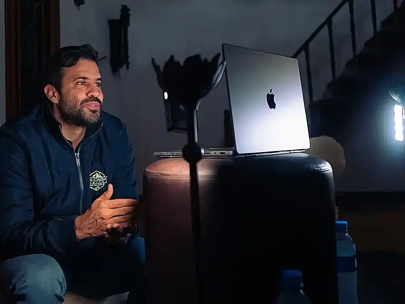 Justiça de São Paulo condena Pablo Marçal a pagar R$ 100 mil de indenização a Guilherme Boulos por fake news na campanha de 2024 para prefeito