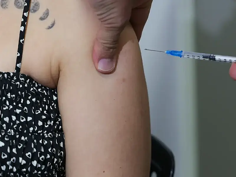 Projeto-piloto de vacinação contra chikungunya começa em Mirassol (SP): veja quem pode se vacinar, municípios envolvidos e tudo sobre a nova vacina do Butantan