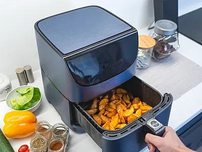 Nova air fryer com vidro promete aposentar modelos tradicionais