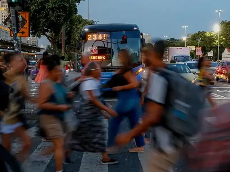 Negociações salariais registram ganhos reais acima da inflação em janeiro.