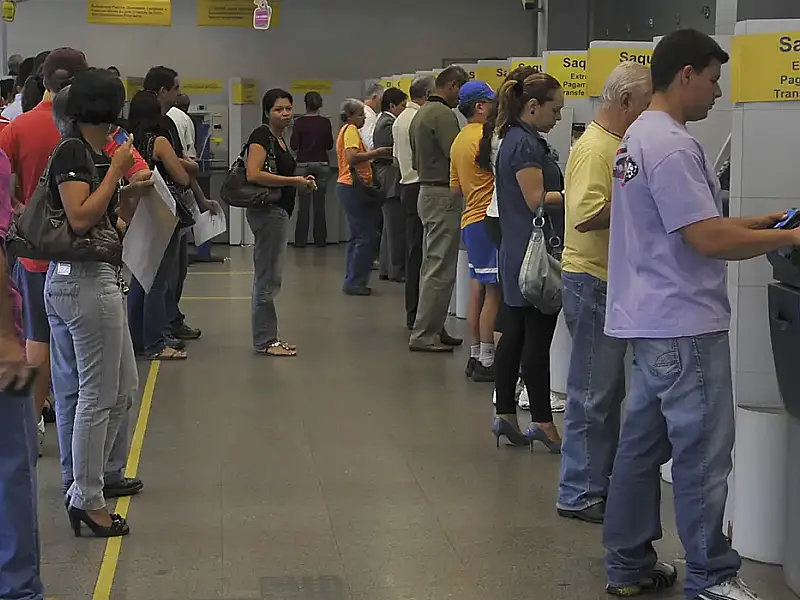 Guia essencial para avaliar a saúde financeira do seu banco em 2026: ferramentas oficiais do BC combatem fake news após liquidações como Master e Will Bank