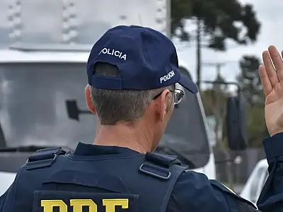 Colisão entre van e caminhão na BR-020 próximo a Planaltina mata cinco e levanta debate sobre vans clandestinas