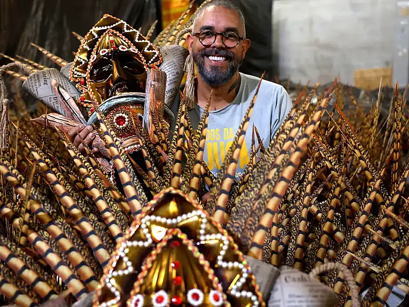 Unidos da Tijuca resgata vida de Carolina Maria de Jesus no Carnaval 2026 na Sapucaí