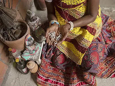 Cartilha inovadora do Inca integra saberes de terreiros e combate ao câncer em mulheres negras com abordagem ancestral e científica