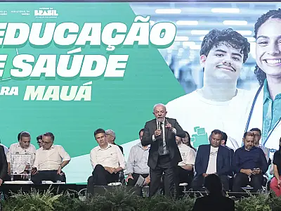 Lula defende educação como arma essencial no combate à violência contra a mulher em Mauá
