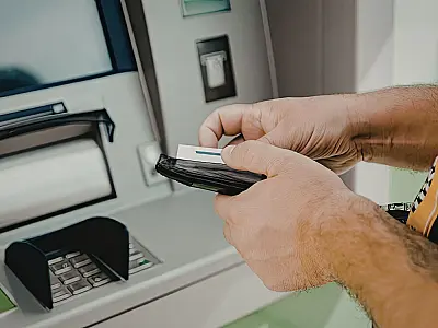 Nubank, Itaú e Caixa suspendem serviços no Carnaval