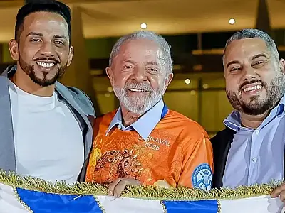 TSE rejeita ação do PL sobre desfile com homenagem a Lula