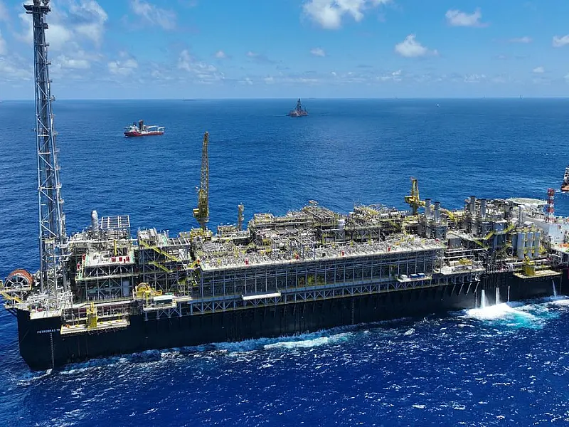 Petrobras recolheu R$ 277,6 bilhões em 2025. Entenda o impacto dos tributos e participações governamentais nas contas públicas.