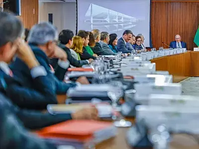 Lula deve oficializar saída de ministros para disputa eleitoral de 2026