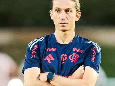 Joinville tenta contratar Filipe Luís após saída do Flamengo