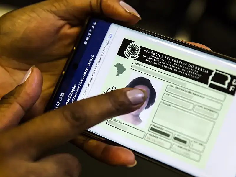 A renovação automática da CNH sem exames médicos preocupa a Abramet.