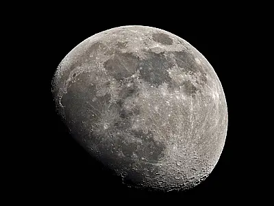 Lua Crescente traz alerta financeiro para três signos