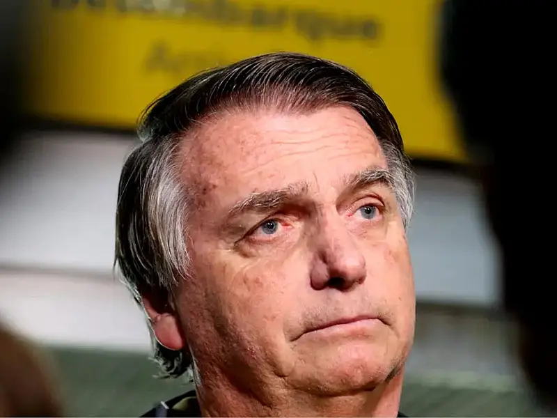 PGR se manifestou favorável ao pedido de cirurgia no ombro de Jair Bolsonaro.