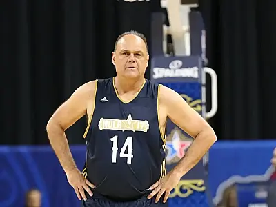 Morre aos 68 anos em São Paulo o ídolo do basquete Oscar Schmidt