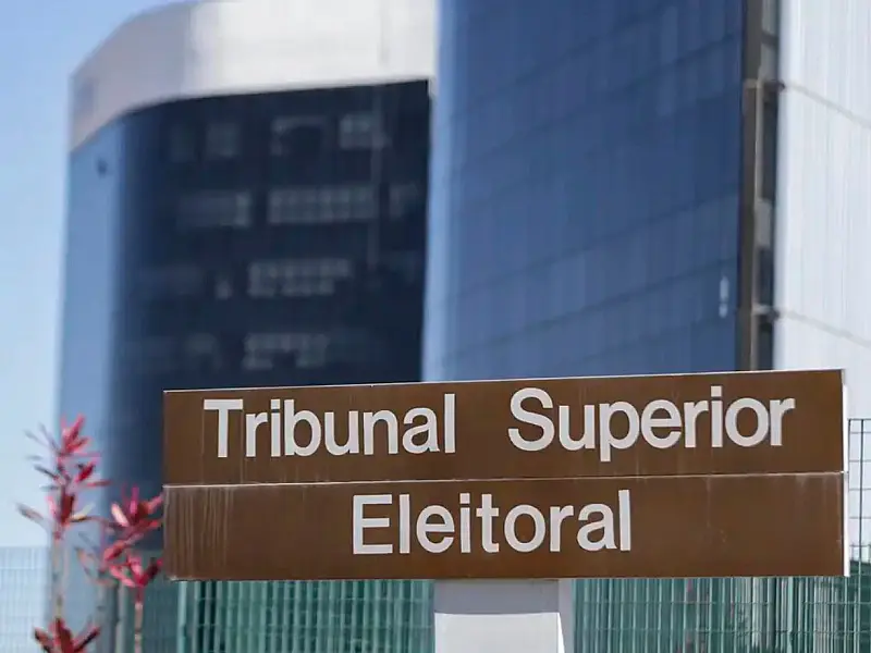 Fachada da sede do Tribunal Superior Eleitoral em Brasília