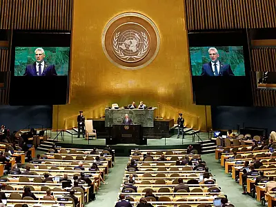 FMI reduz previsão global, mas melhora projeção do Brasil
