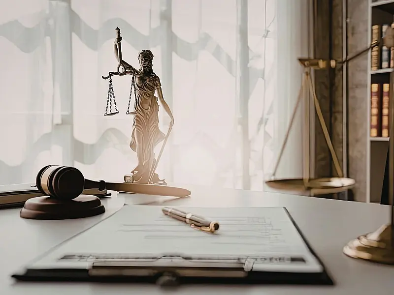 Nova lei endurece punições para crimes comuns e digitais no Brasil