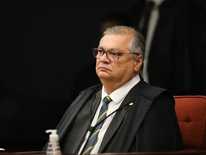 Ministro Flávio Dino durante sessão relacionada à investigação de emendas parlamentares