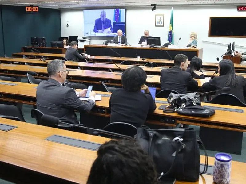 Audiência na Câmara discutiu proposta sobre novos horários de diárias em hotéis