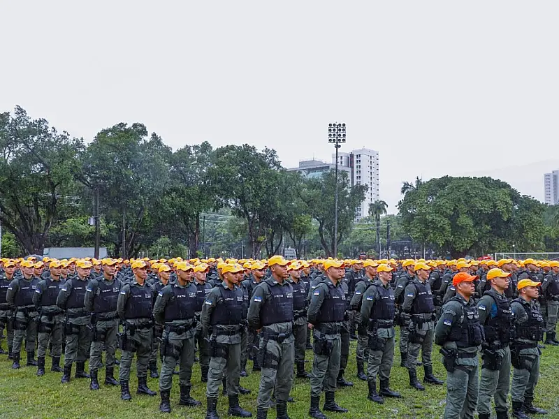 Novos policiais militares reforçam ações de segurança pública em Pernambuco.