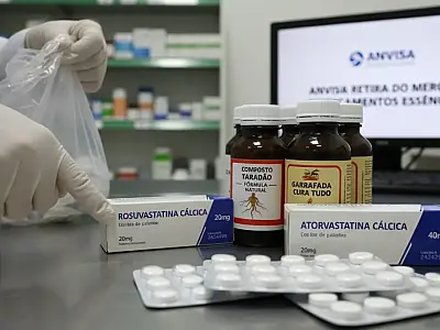 Anvisa retira do mercado medicamentos para colesterol e proíbe venda do 'Composto Taradão'