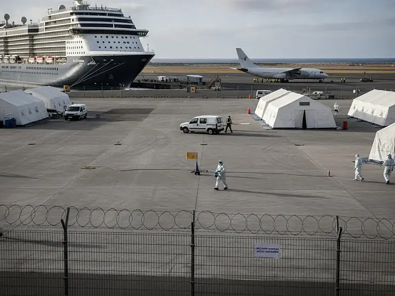 O porto de Tenerife será o ponto central da operação de isolamento do cruzeiro MV Hondius neste domingo.