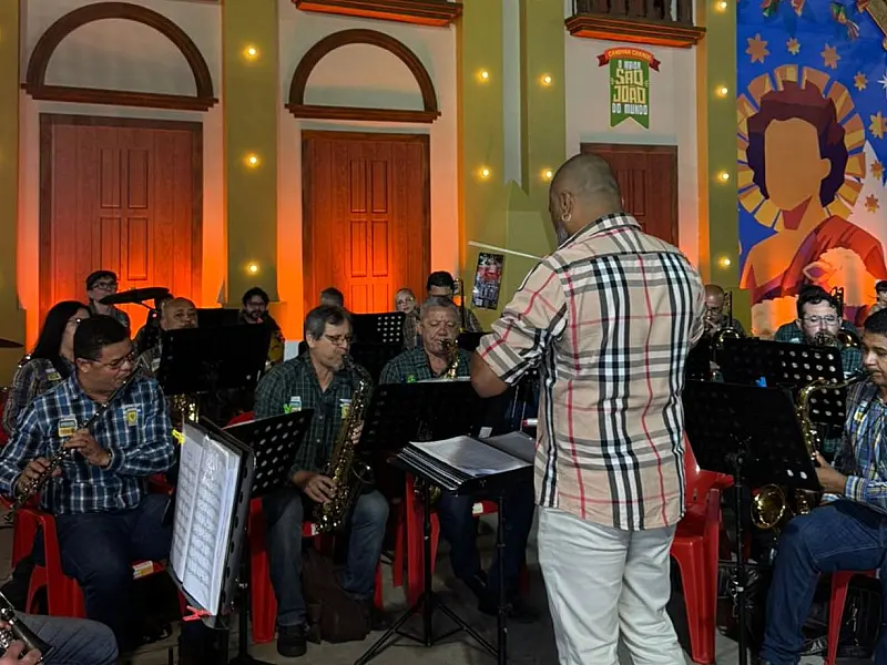 Corporações musicais da Paraíba e de Pernambuco apresentam dobrados e ritmos regionais no Parque do Povo