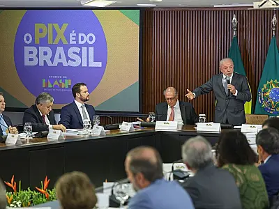 Lula reage a sanções dos EUA e defende soberania nacional