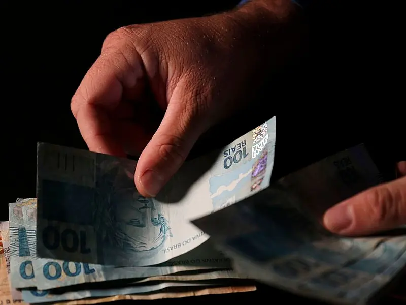 Tesouro Nacional registra emissão recorde de títulos públicos em maio e estoque total da dívida ultrapassa R$ 9 trilhões