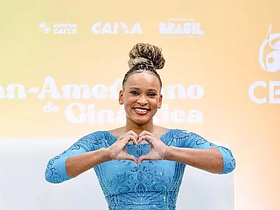 Rebeca Andrade conquista medalha de ouro inédita no Pan de Ginástica Artística no Rio