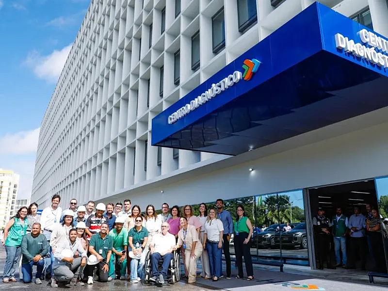Comitiva do Poder Executivo inspeciona frentes de trabalho voltadas para a reestruturação da maior emergência de Pernambuco