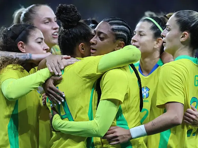 Brasil celebra a contagem regressiva para sediar o torneio que reunirá as melhores jogadoras do planeta em 2027