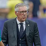 Carlo Ancelotti lamenta queda precoce do Brasil, mas projeta "início de um novo ciclo"