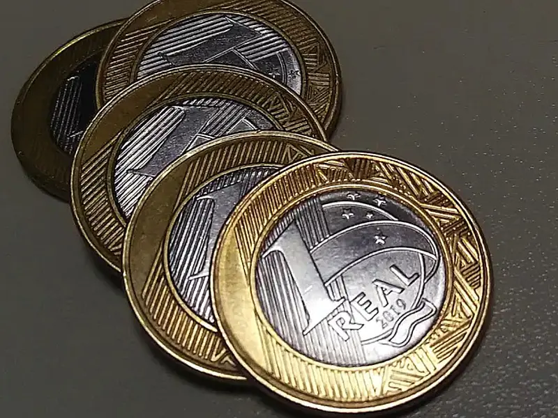 Circulação de trocados no comércio possui teto máximo de aceitação obrigatória por transação