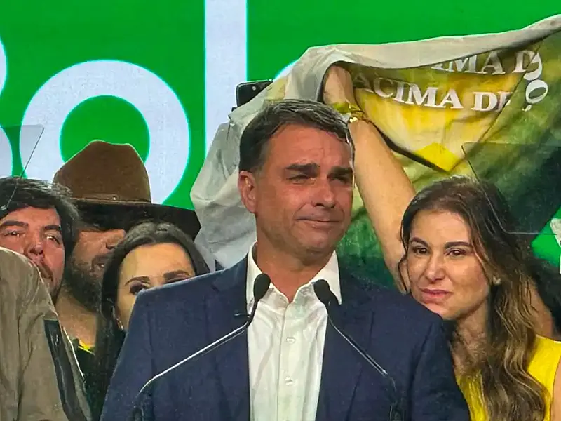 Convenção partidária em São Paulo oficializa chapa da legenda para a disputa nacional