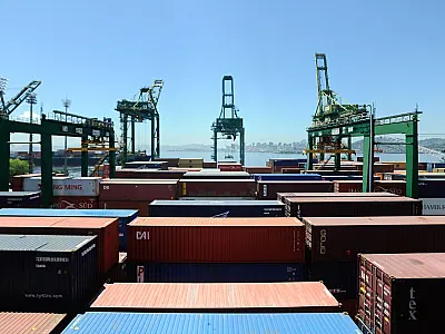 Brasil e Estados Unidos marcam reunião oficial para negociar sobretaxas econômicas