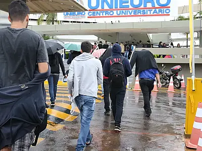 Estudantes devem ficar atentos aos novos critérios de carência e taxas de juros no Fies 2026.