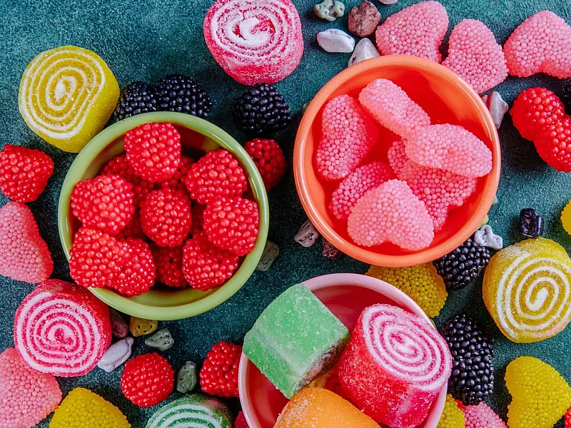 Indústria de alimentos avança na substituição de corantes artificiais por ingredientes naturais