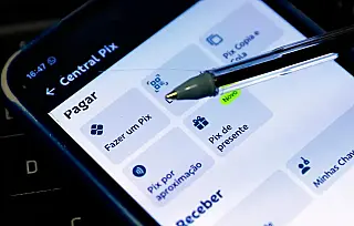 Banco Central estuda tecnologia NFC para permitir transferências por aproximação sem conexão