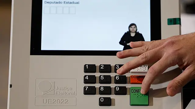 Imagem de urna eletrônica