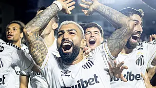 Gabigol alcança oitava posição na artilharia histórica do Brasileirão