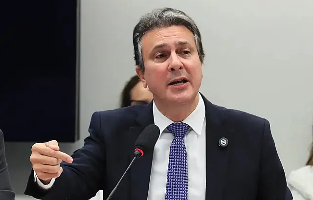 Ex-ministro da educacao confirma Ministro da Educação apresenta balanço com índices históricos da educação básicarecorde historico no resultado do ideb